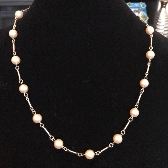 LC Lauren Conrad Jewelry - 🌟Classy beautiful fashion pearl necklace 🌟